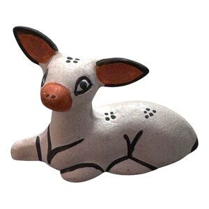 Vintage Acoma Sitting or Laying White Pottery Deer Figurine SIgned By H Brindley